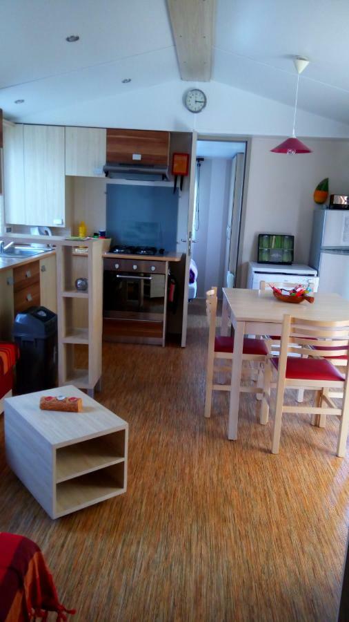 Mobilhome Familial Onzain Kültér fotó